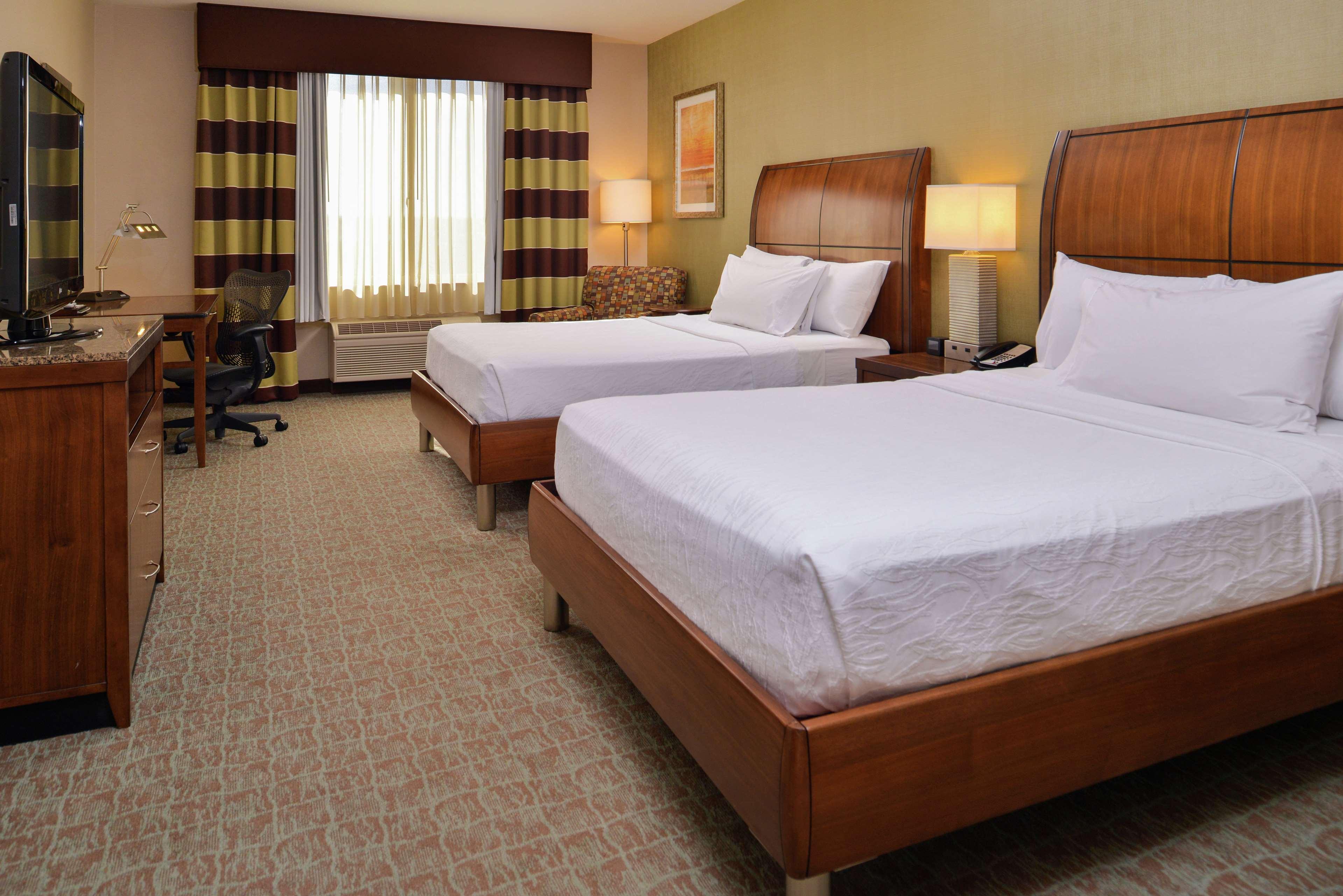 Hilton Garden Inn Boise Spectrum Exterior photo