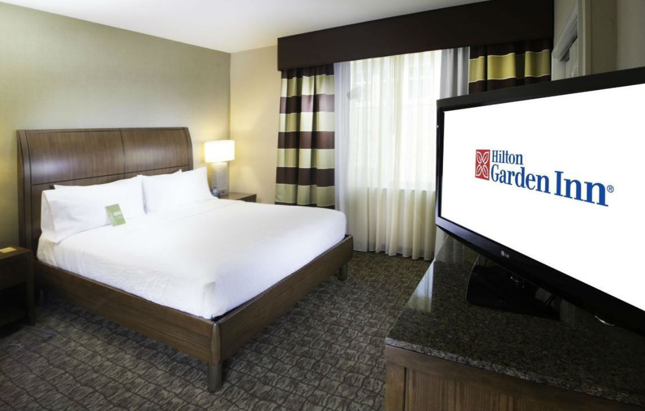 Hilton Garden Inn Boise Spectrum Exterior photo